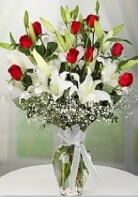 9 adet kırmızı gül 3 dal kazablanka Ankara çiçek yolla Ankara çiçekçileri