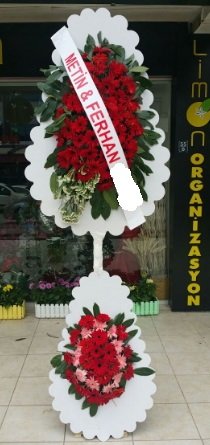 Çift katlı düğün nikah çiçeği modeli Ankara Kızılay çiçek siparişi sitesi