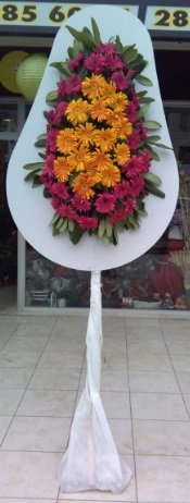 tek katlı sade düğün çiçeği Ankara Kızılay çiçek siparişi sitesi